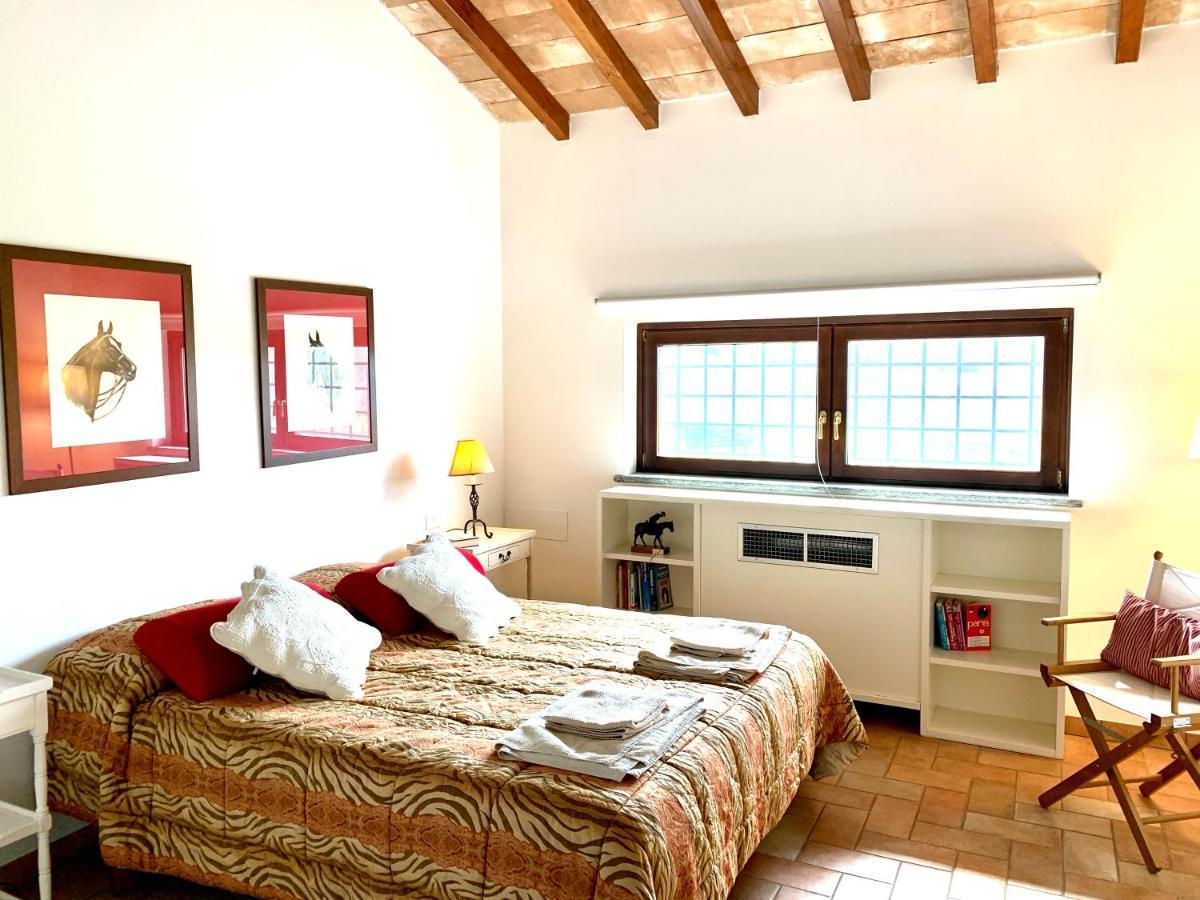 Agriturismo Potrero Grande Sul Lago Di Martignano Con Spiaggia 캄파냐노 디 로마 외부 사진