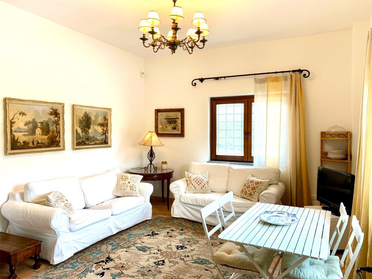 Agriturismo Potrero Grande Sul Lago Di Martignano Con Spiaggia 캄파냐노 디 로마 외부 사진