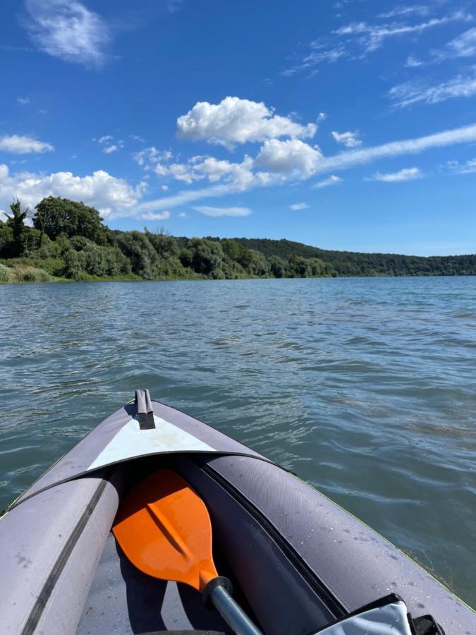 Agriturismo Potrero Grande Sul Lago Di Martignano Con Spiaggia 캄파냐노 디 로마 외부 사진